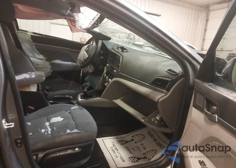 2019 Hyundai Elantra Sel z USA, uszkodzony, nr VIN KMHD84LF9KU734550